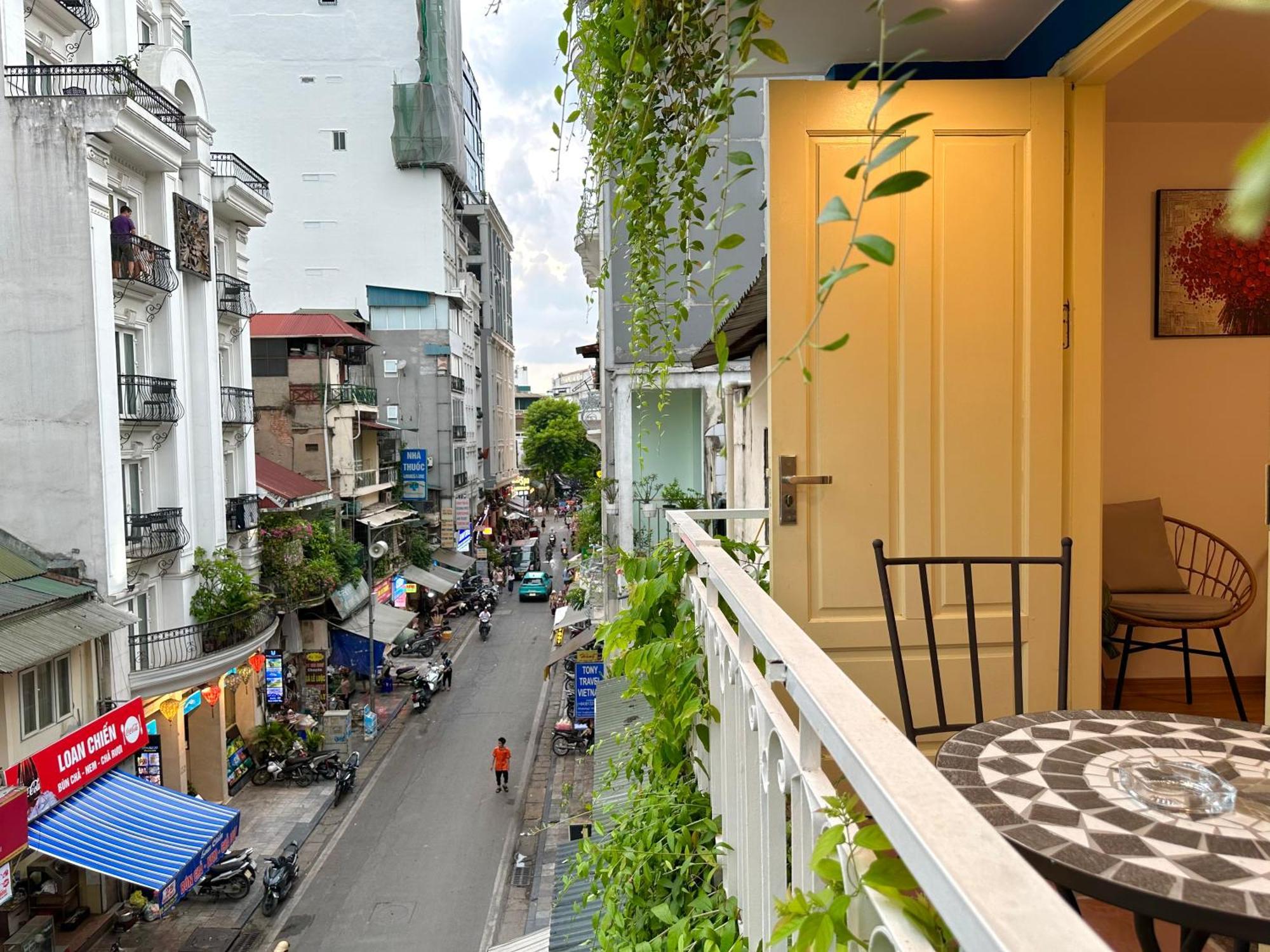 View Big Balcony 3br Apartment *